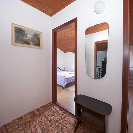 Dd Apartment Supetar