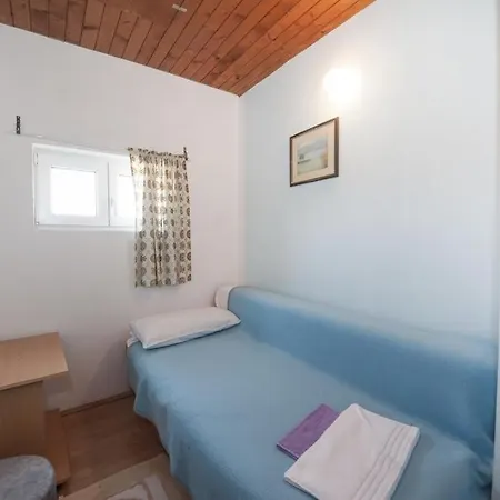 Dd Apartment Supetar