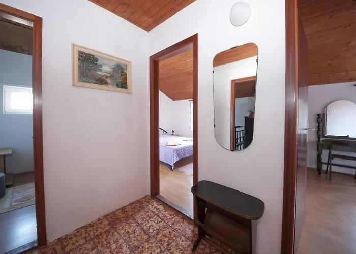 Dd Apartment Supetar